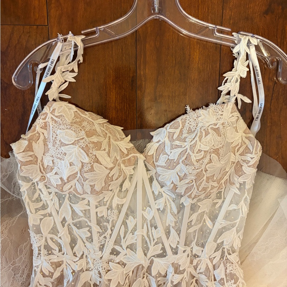 Sherri Hill White Ivory Nude long elegant formal prom dress - Picture 6 of 7